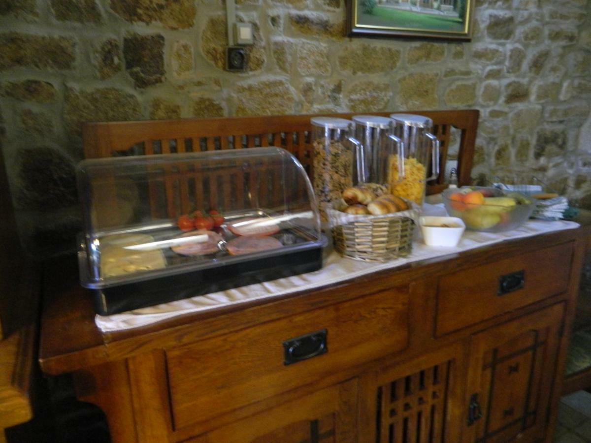 B&B La Seliniere Champ-du-Boult Экстерьер фото